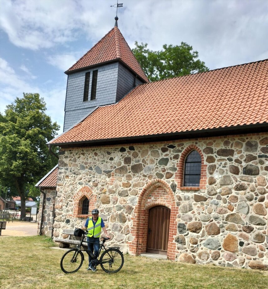 Kirchen- und Kapellen-Radtour durchs Isenhagener Land (2)